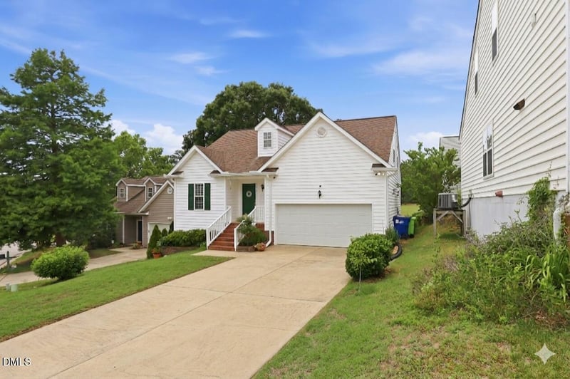 2111 Castle Pines Dr, Raleigh, NC 27604