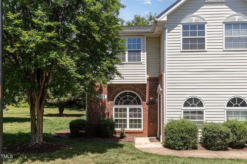 2111 Piney Brook Rd #101, Raleigh, NC 27614