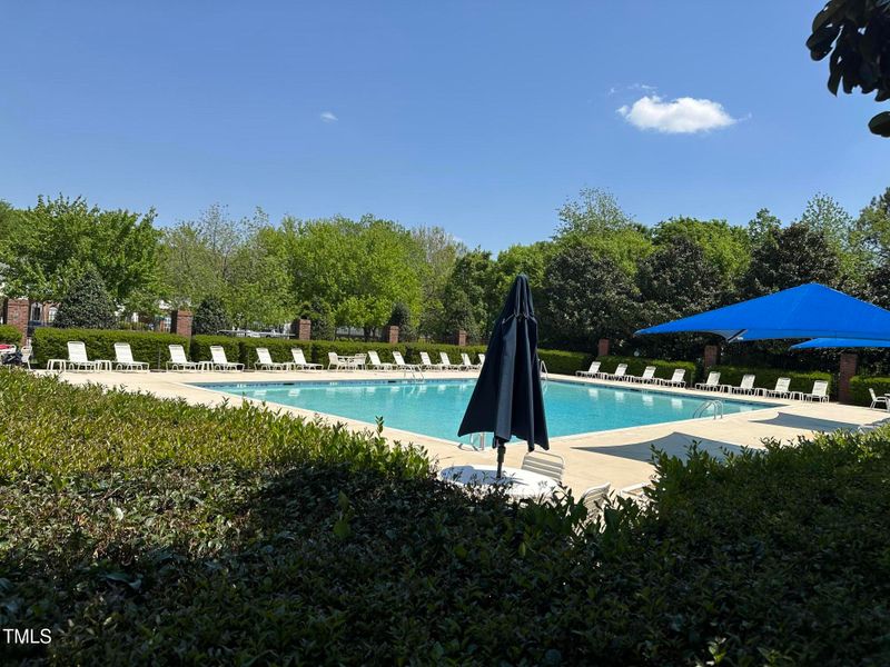 2111 Piney Brook Rd #101, Raleigh, NC 27614