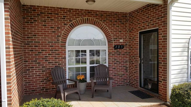 2111 Piney Brook Rd #105, Raleigh, NC 27614