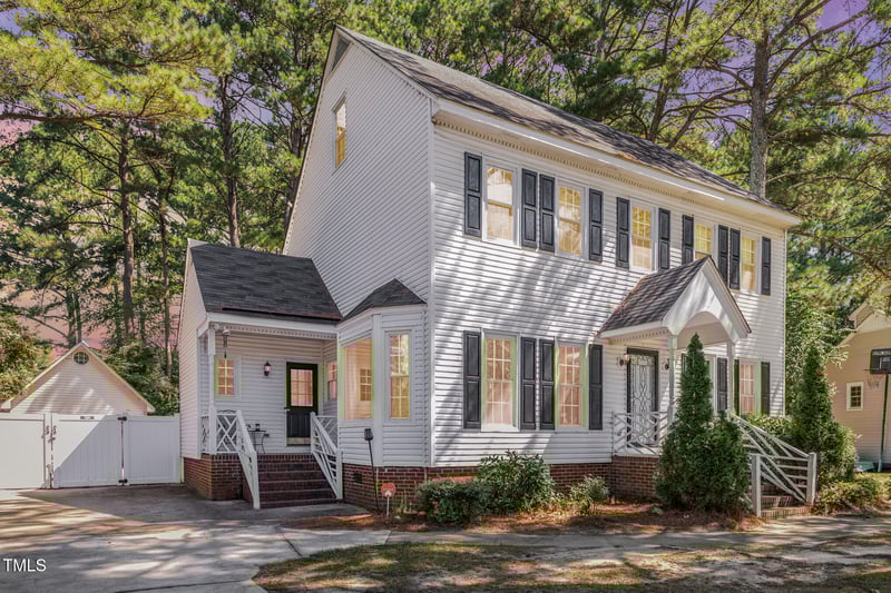 2112 Burnside Dr, Wilson, NC 27896