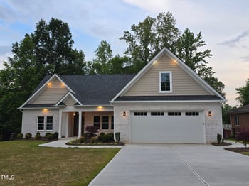2112 Coy St, Burlington, NC 27215