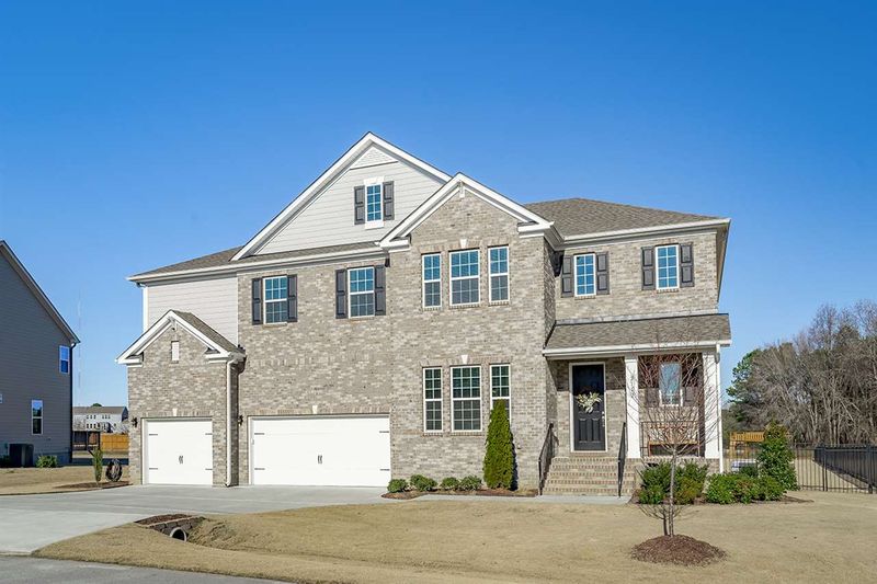 2112 Stillness Pond Ln, Apex, NC 27539
