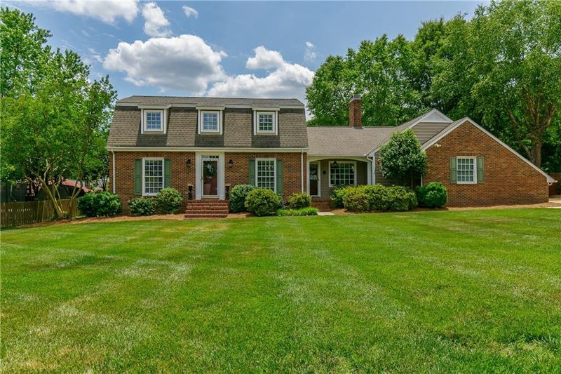 2112 Walker Ave, Burlington, NC 27215