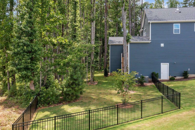2113 Bee Cave Ct, Apex, NC 27539