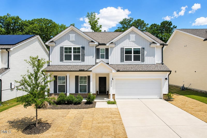 2113 Bethpage Dr, Fuquay Varina, NC 27526