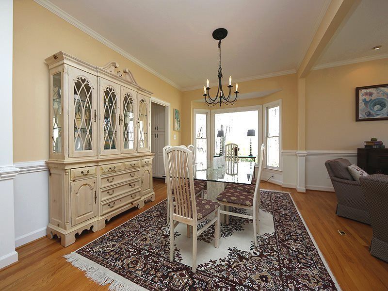 2113 Carriage Way, Chapel Hill, NC 27517