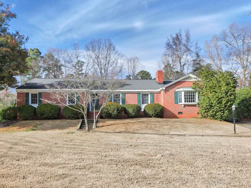 2113 Coley Forest Pl, Raleigh, NC 27607