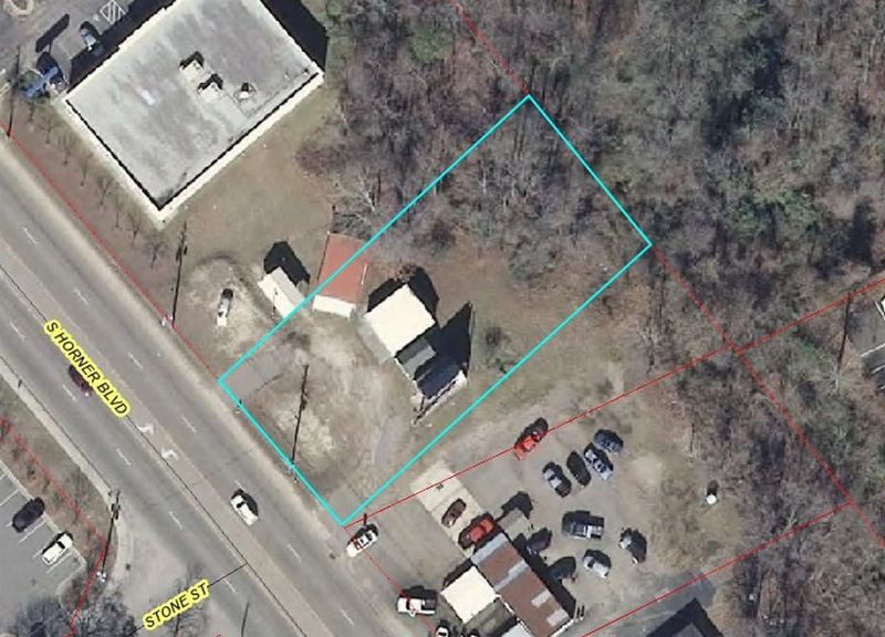 2113 Horner Blvd S, Sanford, NC 27330