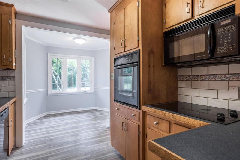 2113 W Marilyn Cir, Cary, NC 27513