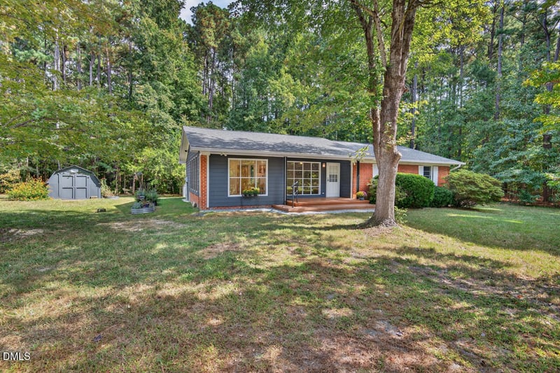 2113 Nc 54 , Chapel Hill, NC 27517