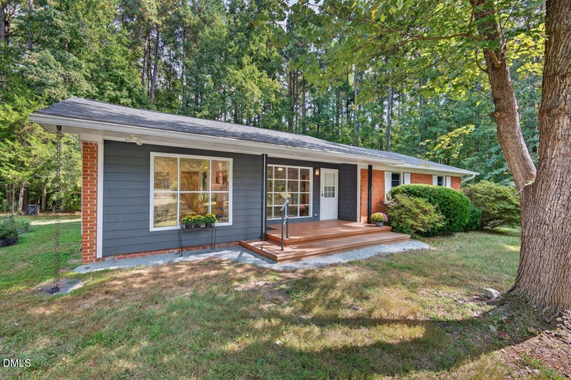 2113 Nc 54 , Chapel Hill, NC 27517