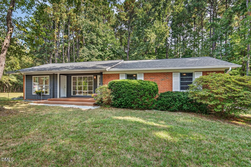 2113 Nc 54 , Chapel Hill, NC 27517