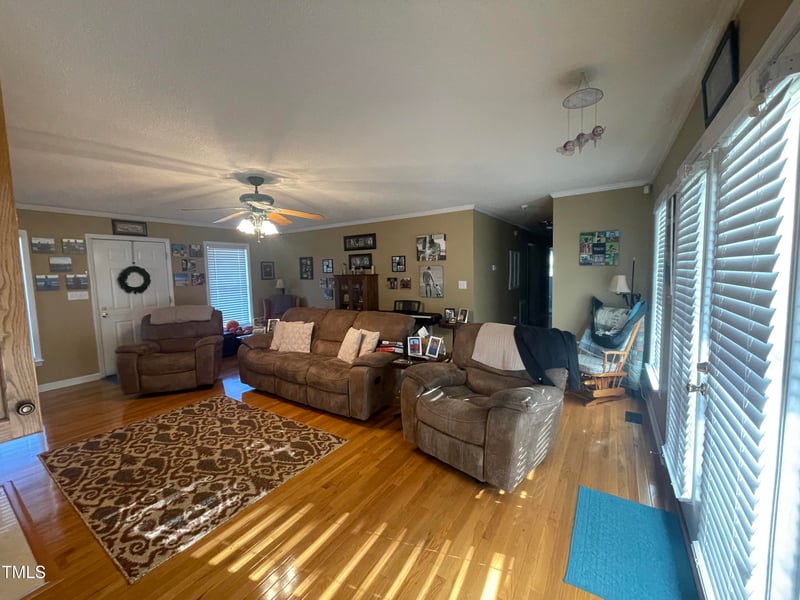 2113 Nc 55 , Coats, NC 27521