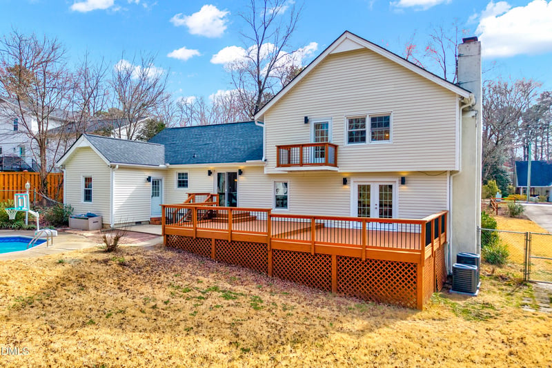 2113 Port Royal Rd, Raleigh, NC 27609