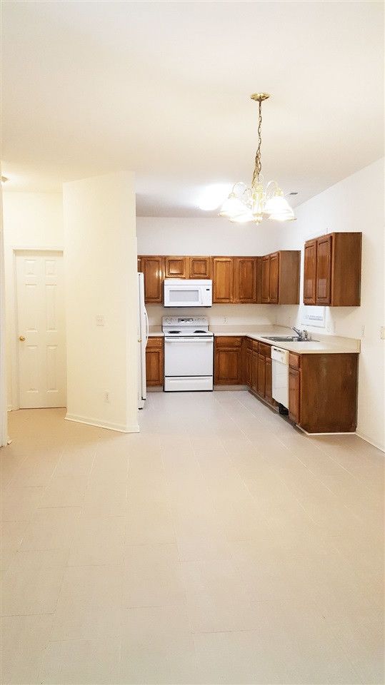 2113 Star Sapphire Dr, Raleigh, NC 27610
