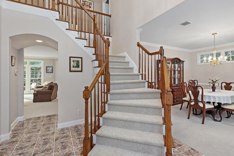 2113 Tibwin Dr, Raleigh, NC 27606