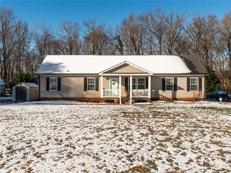 2114 Cheyenne Dr, Burlington, NC 27217