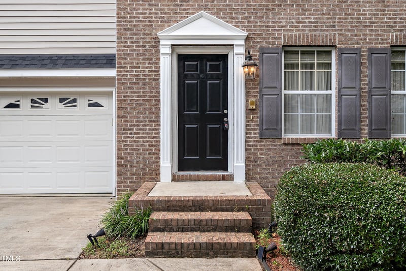 2114 Frissell Ave, Apex, NC 27502