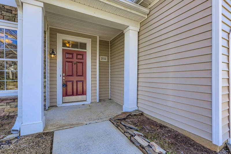2114 Gillwell Ln, Fuquay Varina, NC 27526