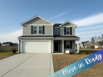 2114 Roadster Pony Ln, Hope Mills, NC 28348