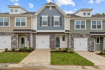 2114 Willow Glen Dr, Graham, NC 27253