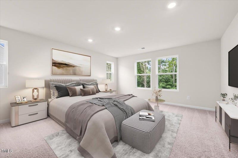 2114 Willow Glen Dr, Graham, NC 27253