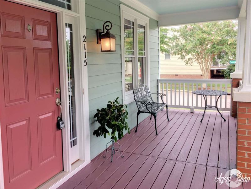 2115 Cloud Cover Ln, Raleigh, NC 27614