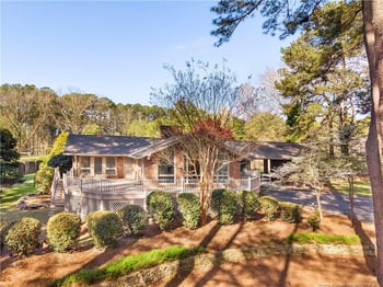 2115 Lakeland Dr, Sanford, NC 27330