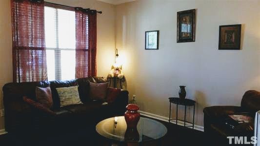 2115 Queensway Ct, Creedmoor, NC 27522