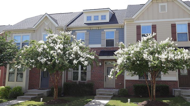 2115 Whitesmith Dr, Apex, NC 27502