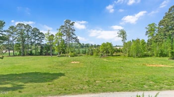 2115 Woods Crossroads Rd, Benson, NC 27504