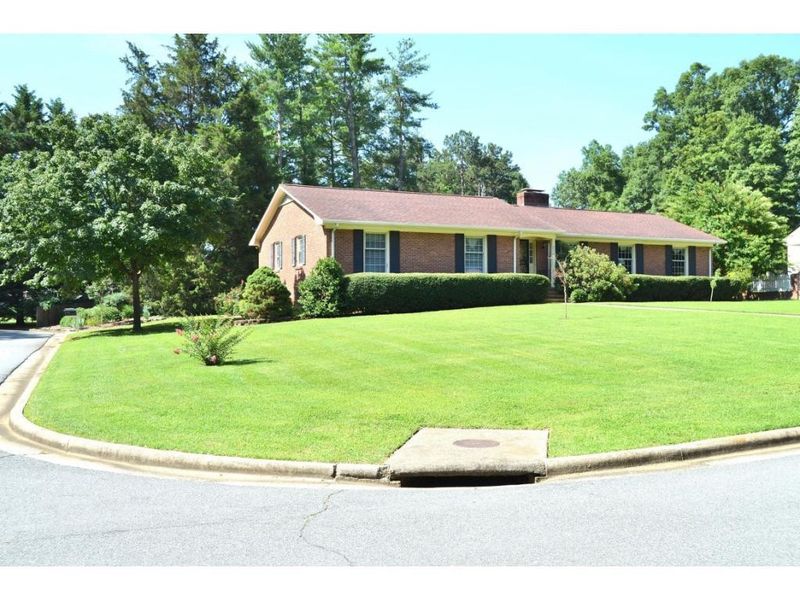 2116 Allison, Burlington, NC 27215