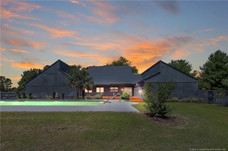 2116 Lake Shannon Dr, Fayetteville, NC 28312