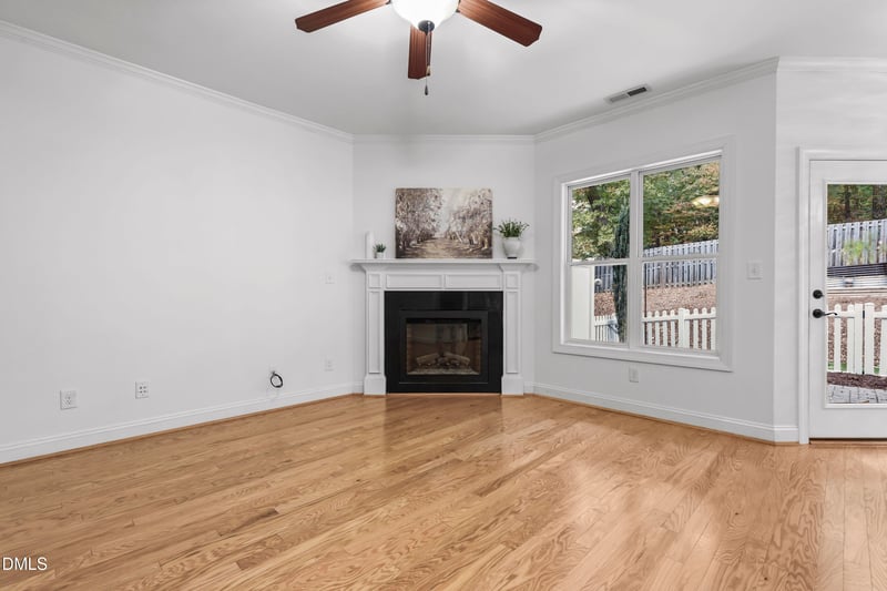 2116 Scarlet Maple Dr, Raleigh, NC 27606