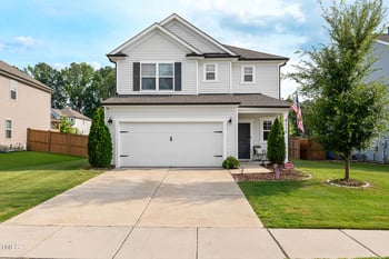 2116 Water Marsh Trl, Fuquay Varina, NC 27526