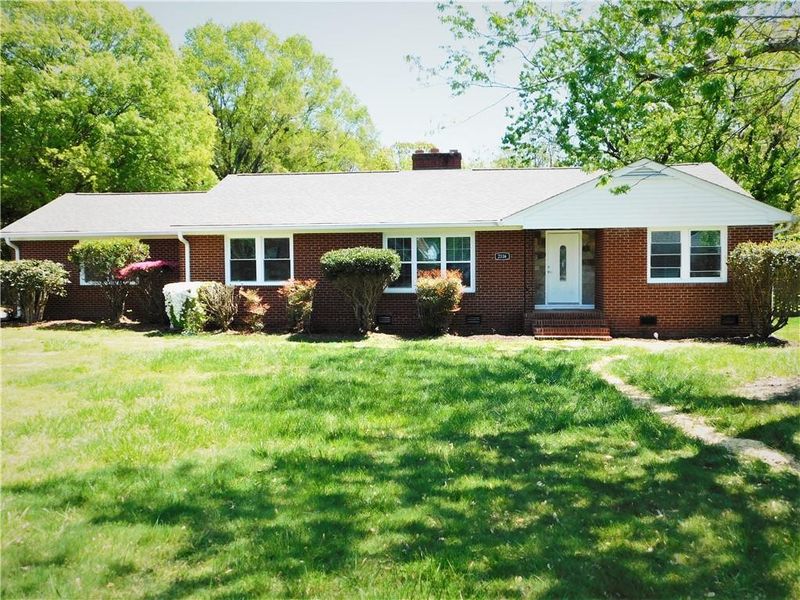 2116 Westover Ter, Burlington, NC 27215