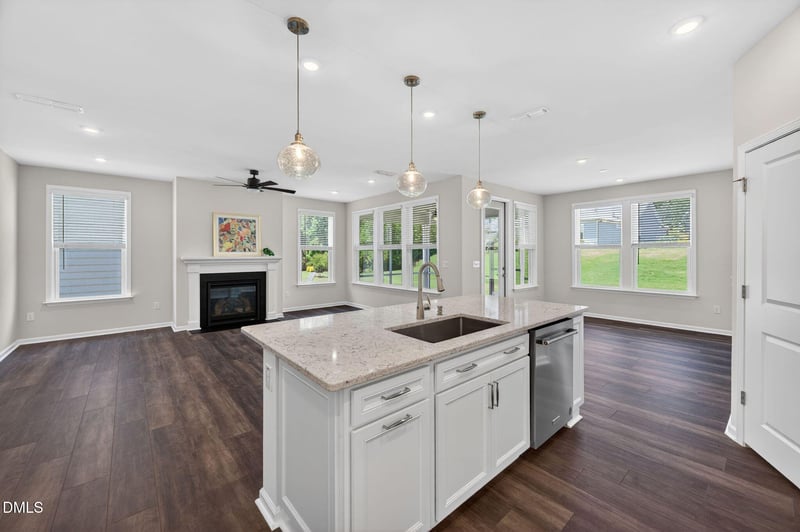 2117 Bigleaf Maple Rn, Fuquay Varina, NC 27526