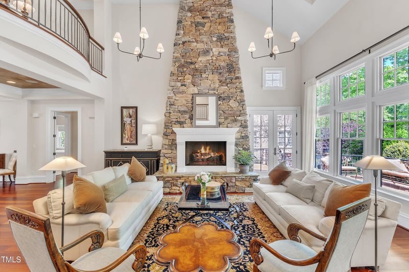 2117 Buckingham Rd, Raleigh, NC 27607