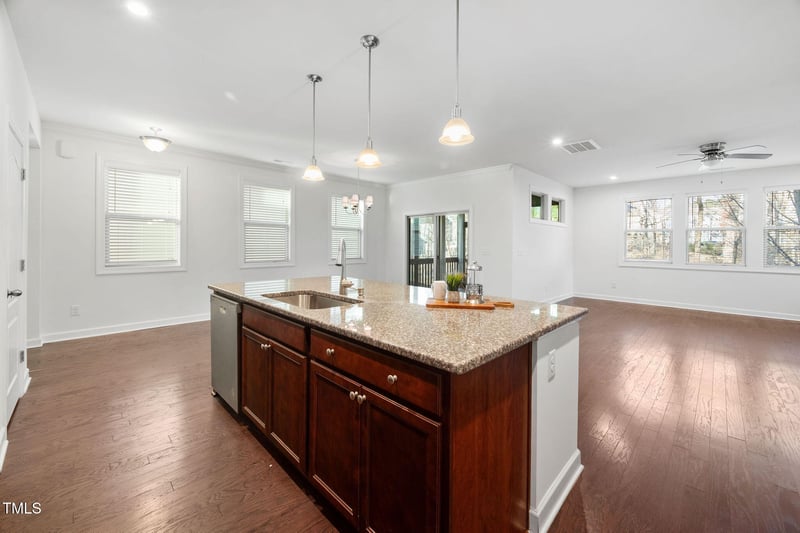 2117 Mckenzie Ridge Ln, Apex, NC 27502