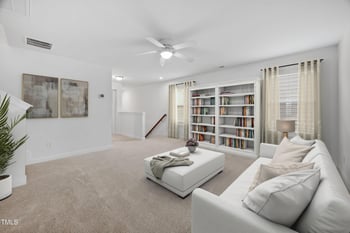 2117 Mckenzie Ridge Ln, Apex, NC 27502