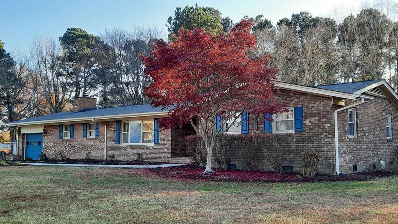 2117 Shaw Rd, Durham, NC 27704