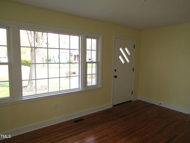 2117 Wrenn St, Burlington, NC 27215