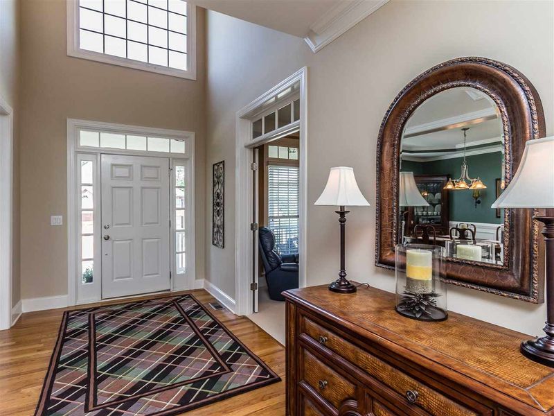 2118 Crigan Bluff Dr, Cary, NC 27513