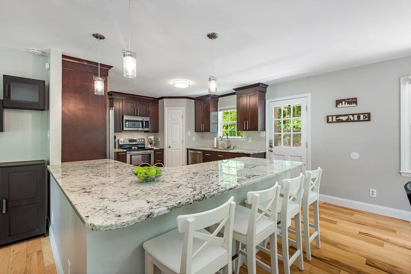 2118 Havenhill Dr, Durham, NC 27712
