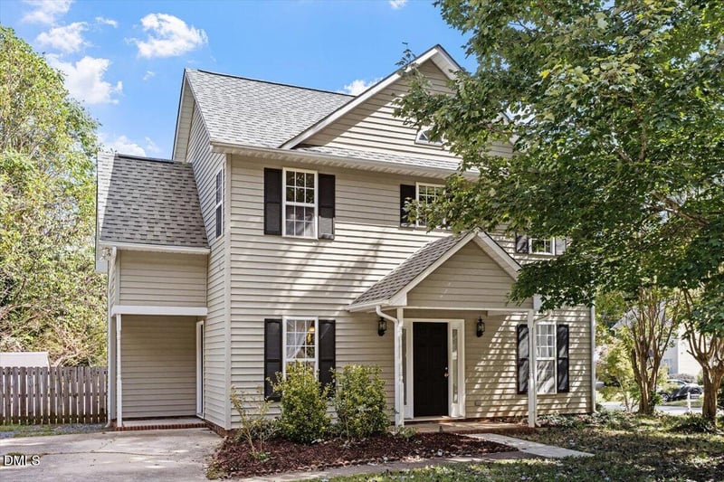 2118 Magnolia Ln, Hillsborough, NC 27278