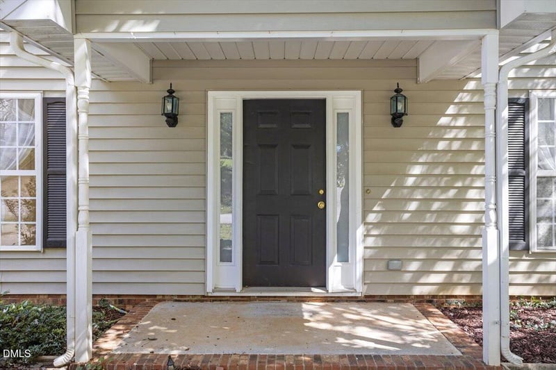 2118 Magnolia Ln, Hillsborough, NC 27278