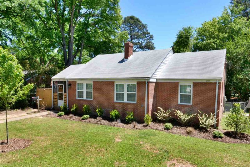 2118 Ruffin St, Durham, NC 27704