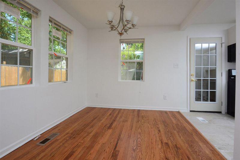 2118 Ruffin St, Durham, NC 27704