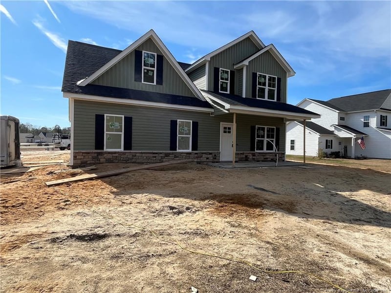 2118 Smith Rd, Hope Mills, NC 28348